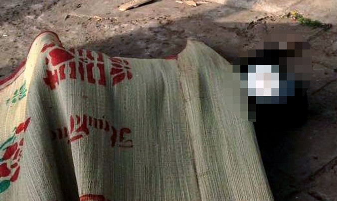 Người thanh niên chết bên vệ đường