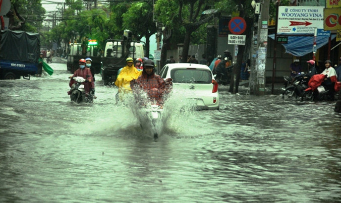 Chất vấn Giám đốc Sở GTVT TPHCM về chống ngập