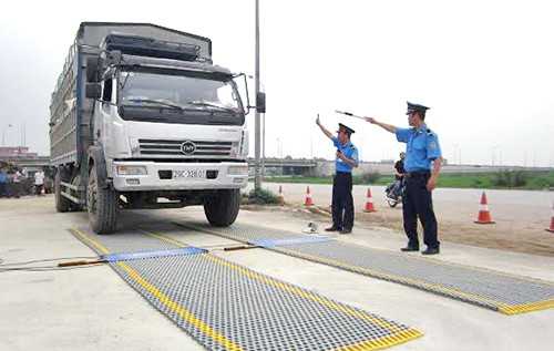 Ông Đinh La Thăng yêu cầu siết tải trọng