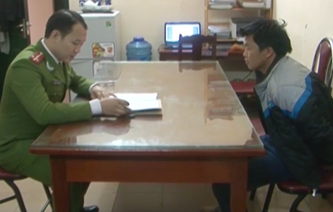 Bắt giữ 2 anh em ruột vận chuyển trái phép heroin