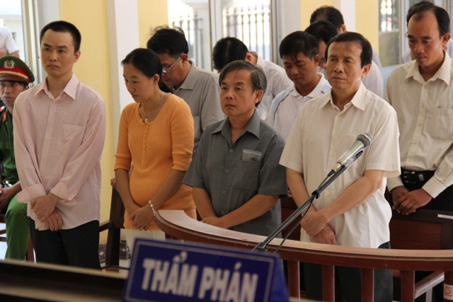 Vụ “đại án” lừa đảo nổi tiếng miền Tây: Tăng án với 14 người 