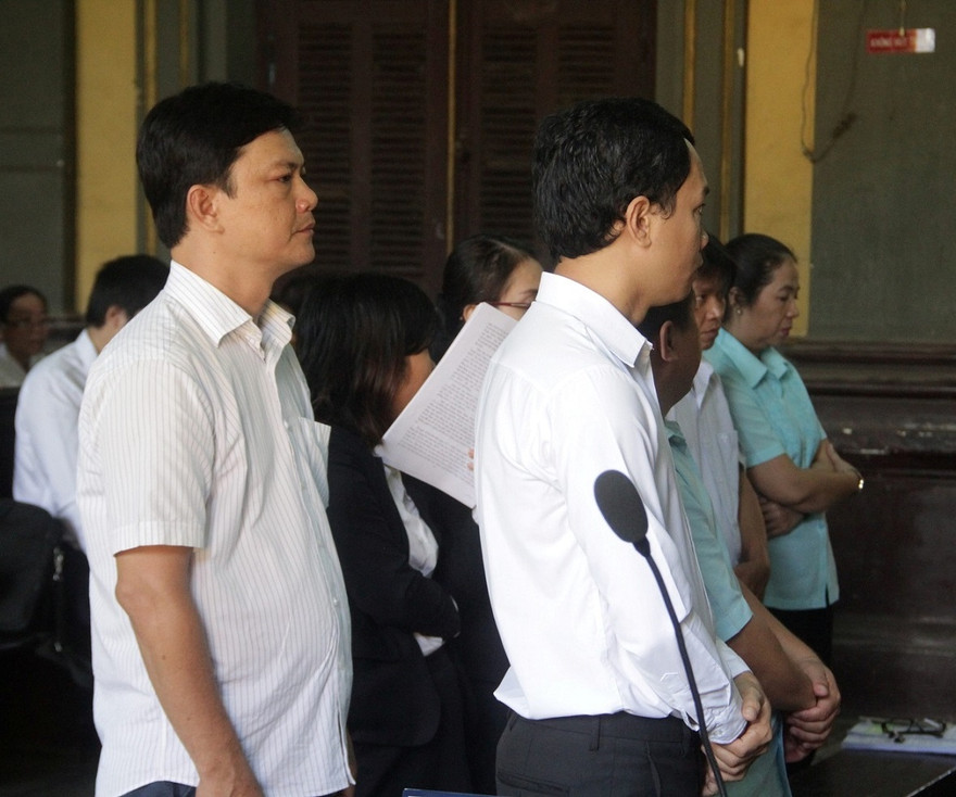 Các bị cáo tại tòa. Ảnh: Tân Châu