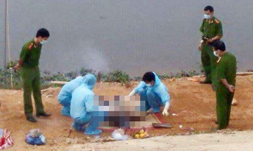 Cơ quan chức năng đang khám nghiệm tử thi