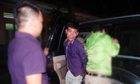 Ngân Văn Hùng bị bắt giữ. Ảnh: Công an Bát Xát