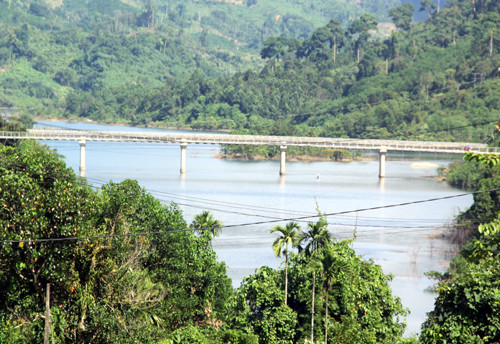 Sông Tranh đoạn qua xã Trà Dơn, nơi tìm thấy thi thể anh Tứ. Ảnh. Tiến Hùng