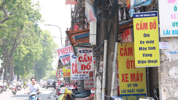 Nóng dịch vụ cầm đồ mùa World Cup