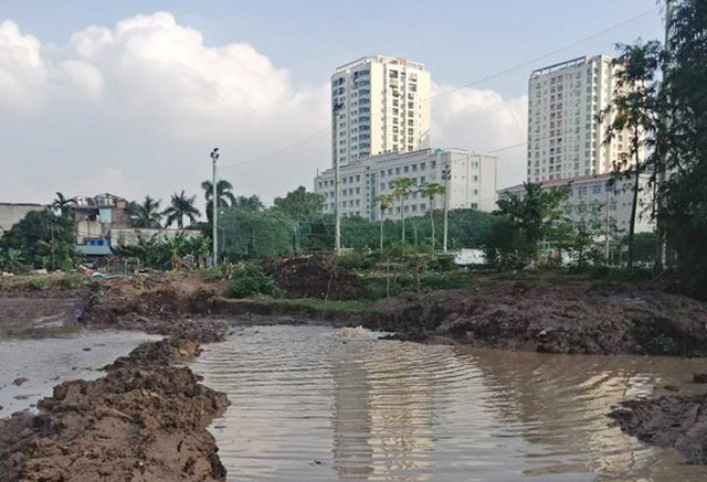 Tuyến ống bị vỡ. Ảnh: Nguyễn Dương