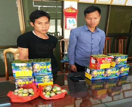 Lạng Sơn: Liên tiếp bắt pháo nổ nhập lậu