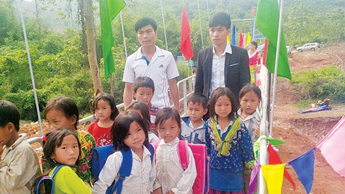  Sáng 5/5, cầu treo Sam Lang tại bản Sam Lang, xã Na Hỳ (Nậm Pồ, Điện Biên) được khánh thành sau 20 ngày xây dựng. ảnh: Đức Nam