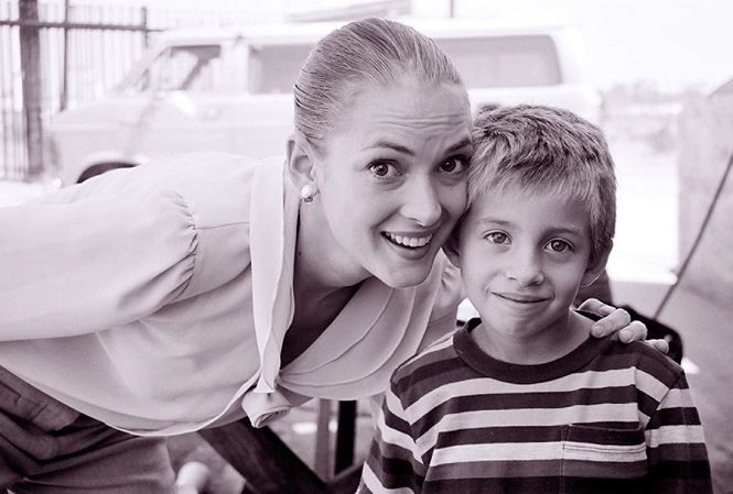 Asia Argento và Jimmy Bennett từng đóng vai mẹ con trong “The Heart Is Deceitful Above All Things” (2004).