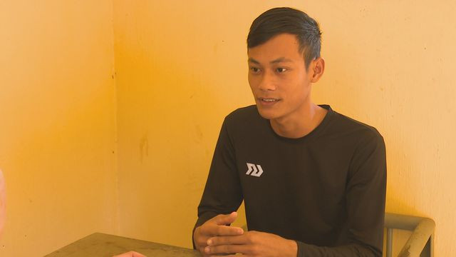 Đối tượng Kiên tại cơ quan công an