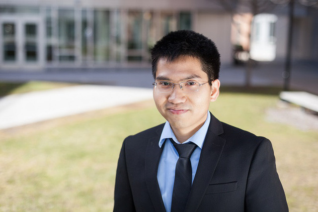 Anh Lê Mậu Tuấn chinh phục hàng loạt học bổng để theo học tại các trường danh giá của Singapore, Anh, Mỹ.