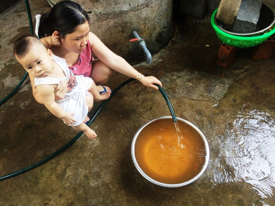 Nhà máy cấp nước bẩn cho 3.800 hộ dân