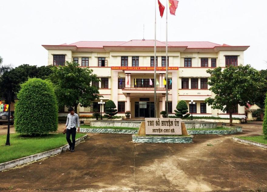 Trụ sở Huyện ủy Chư Sê nơi ông Khoa làm việc