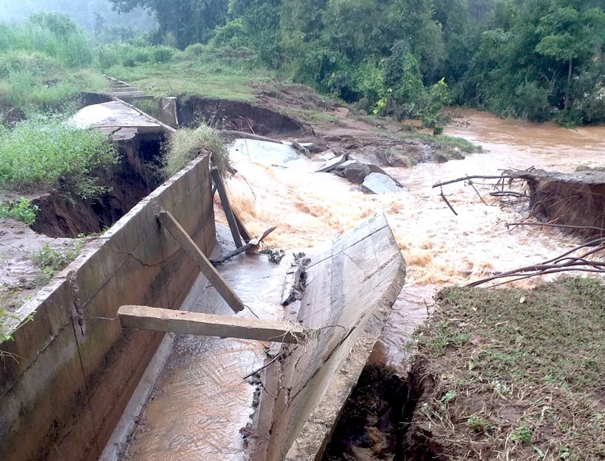 Kênh Plei Keo đang bị sạt lở nghiêm trọng