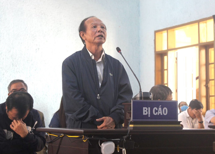 Bị cáo Phùng Xuân Quýnh