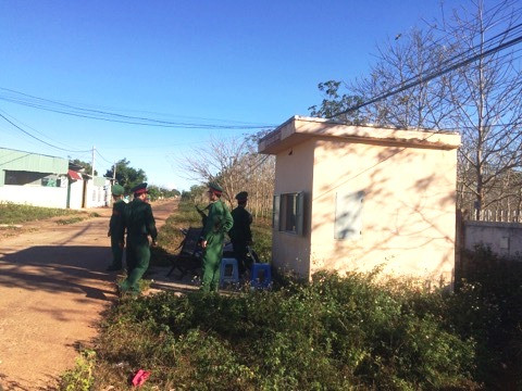 Bộ đội chốt chặn đường vào Lữ đoàn tăng thiết giáp 273