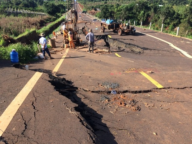 Đoạn đường tránh 250 tỷ đồng qua huyện Chư Sê thời điểm bị hỏng