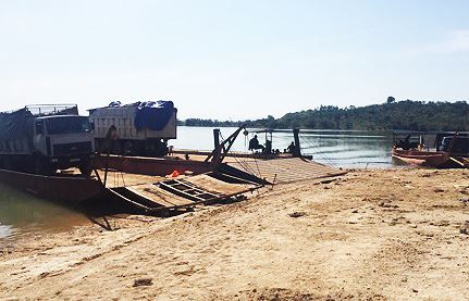 Bến đò thôn 8, xã Ia Tơi nơi phát hiện vụ vận chuyển lâm sản trái phép