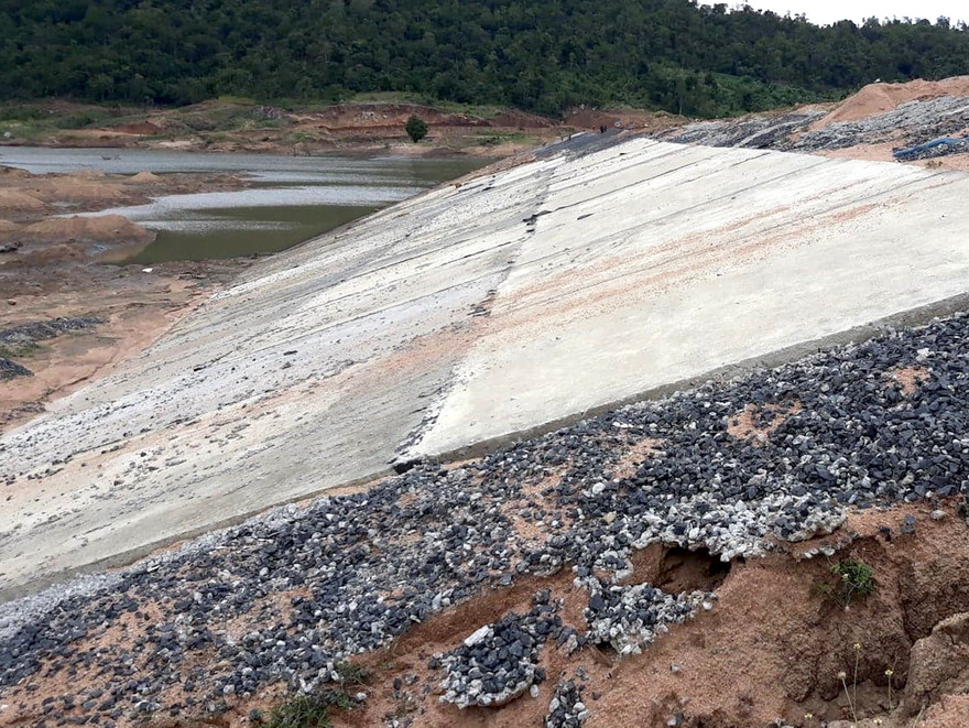 Dự án thuỷ lợi hồ chưa nước Ia Rtô đến nay vẫn chưa hoàn thành.