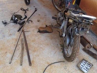 Các dụng cụ và xe máy mà nhóm đối tượng dùng để bắt chó