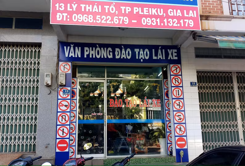 Văn phòng đào tạo lái xe tại số 13 Lý Thái Tổ, TP Pleiku