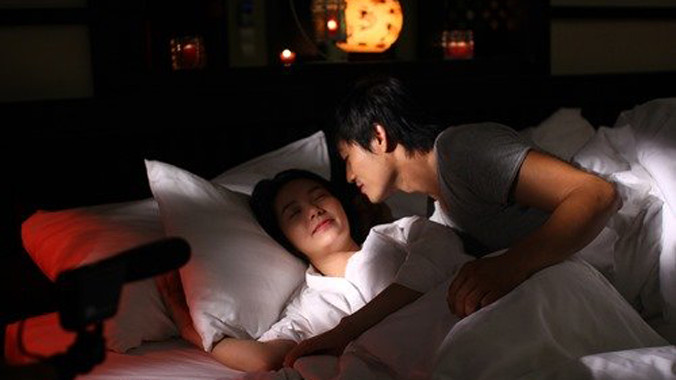 BẢN TIN Giải trí: Minh Hằng chia sẻ về lần đầu diễn cảnh nóng