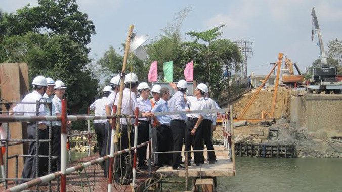 Lãnh đạo Bộ Xây dựng lưu ý chủ đầu tư sửa chữa cầu Ghềnh