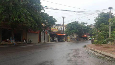 Khu vực nơi xảy ra vụ việc kẻ giấu mặt tạt axit vào người phụ nữ. Ảnh: Vietnamnet.