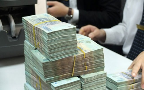 Tăng trưởng tín dụng trong 9 tháng đầu năm nay ở mức cao cũng góp phần nhất định co hẹp tỷ lệ nợ xấu. Tính đến ngày 17/9, tăng trưởng tín dụng đã đạt trên 10%.