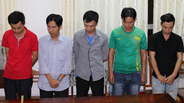 Các đối tượng trong đường dây cá độ.