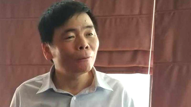 Luật sư trần vũ Hải trả lời báo chí sau khi bị khởi tố