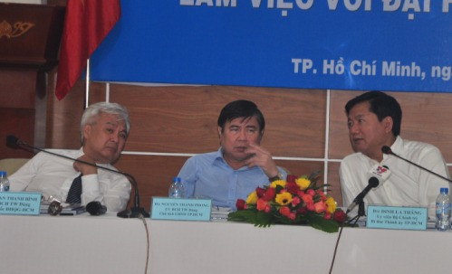 Bí thư Thành ủy TPHCM làm việc với ĐHQG TPHCM.