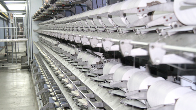 Xơ sợi polyester sản xuất sản xuất tại Công ty CP Hóa dầu và Xơ sợi Dầu khí (PVTex).