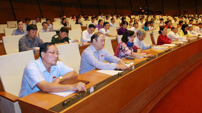 Quốc hội thông qua Nghị quyết về bảo hiểm xã hội một lần. Ảnh Như Ý.