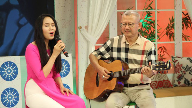 Bí quyết hôn nhân của nhạc sĩ Trọng Đài và vợ kém 17 tuổi