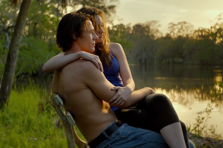 Phim mới của Nicholas Sparks chưa “nổi” đã “chìm”