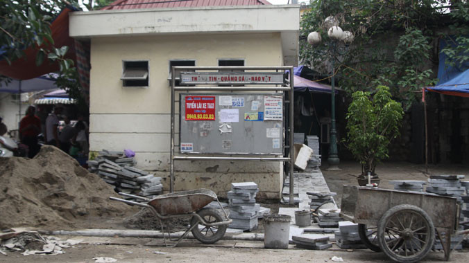 Bảng quảng cáo miễn phí ở phố Trần Hưng