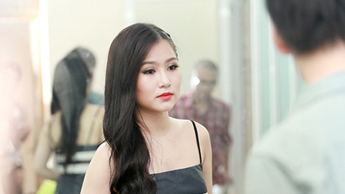 Hương Tràm lo lắng trước giờ thi tốt nghiệp