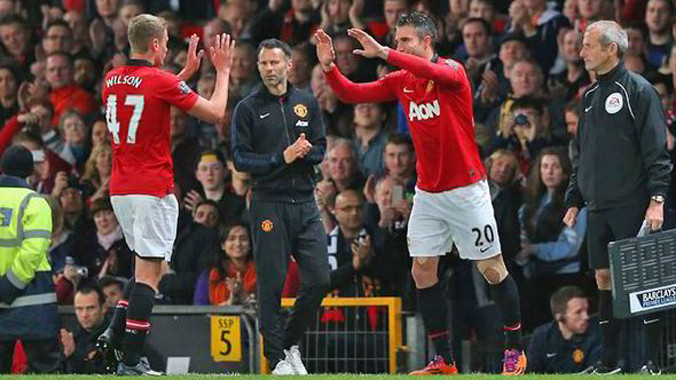 James Wilson sẽ thay thế Van Persie ở trận đấu với Crystal Palace