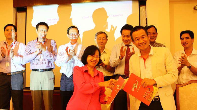 VietJet ký kết HH Du lịch TP.HCM kích cầu du lịch 2014 - 2015