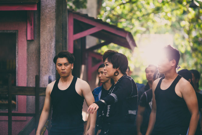 NSND Hồng Vân sẽ vào vai bà trùm mê phi công trẻ trong phim hài tết "Cuộc phiêu lưu của Trung Ruồi và Minh Tít"