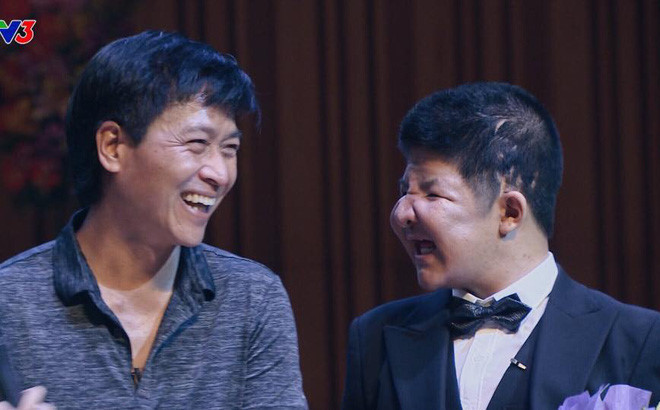 Câu chuyện của cha con Quốc Tuấn nhận giải Vàng Liên hoan Truyền hình toàn quốc lần thứ 37 