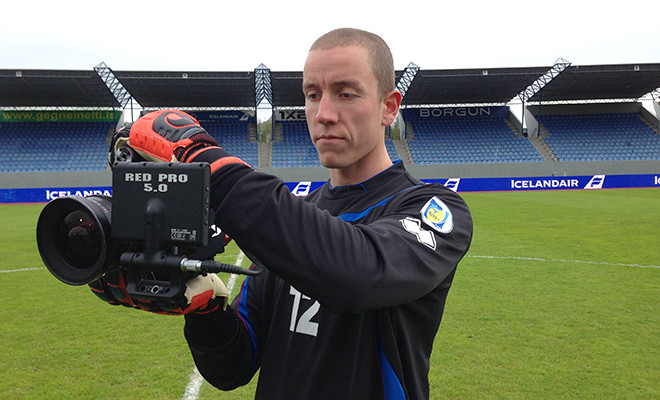 Chàng đạo diễn âm nhạc khiến Ronaldo điêu đứng ở EURO