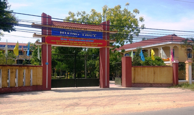 Sự vụ gây hoang mang, bất ổn cho nhiều học sinh lớp 12 của ngôi trường THPT này. Ảnh: Ngọc Văn.