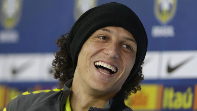 Gần 6.000 bức thư 'tấn công' đội tuyển Brasil