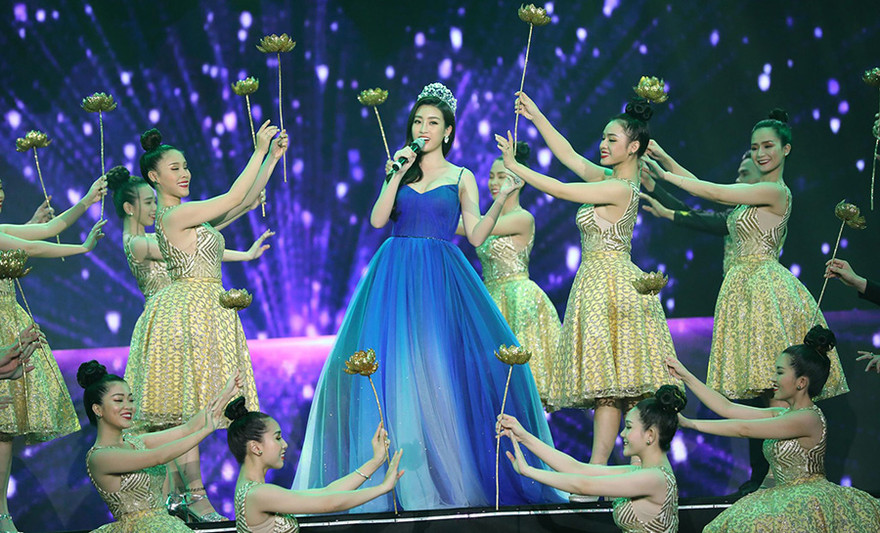 Giọng hát ngọt ngào của HH Mỹ Linh với ca khúc 'Nhan sắc Việt Nam'