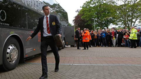 Van Persie có thể rời M.U ngay cuối tuần này để tránh phải thường xuyên ngồi dự bị.