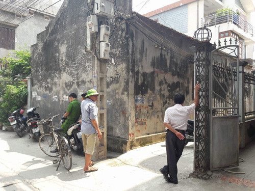 Hai anh em ruột tử vong trong vụ ngạt khí ở Gia Lâm