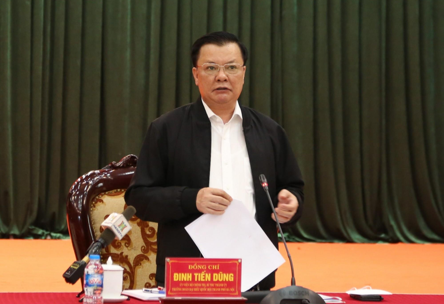 Bí thư Thành uỷ Hà Nội Đinh Tiến Dũng